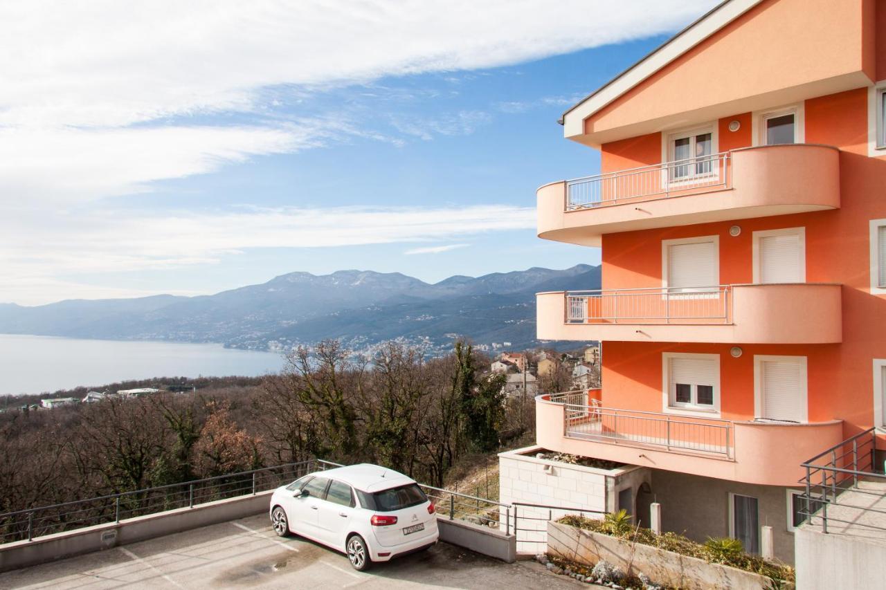 Apartments Adria Blue Kastav Eksteriør bilde